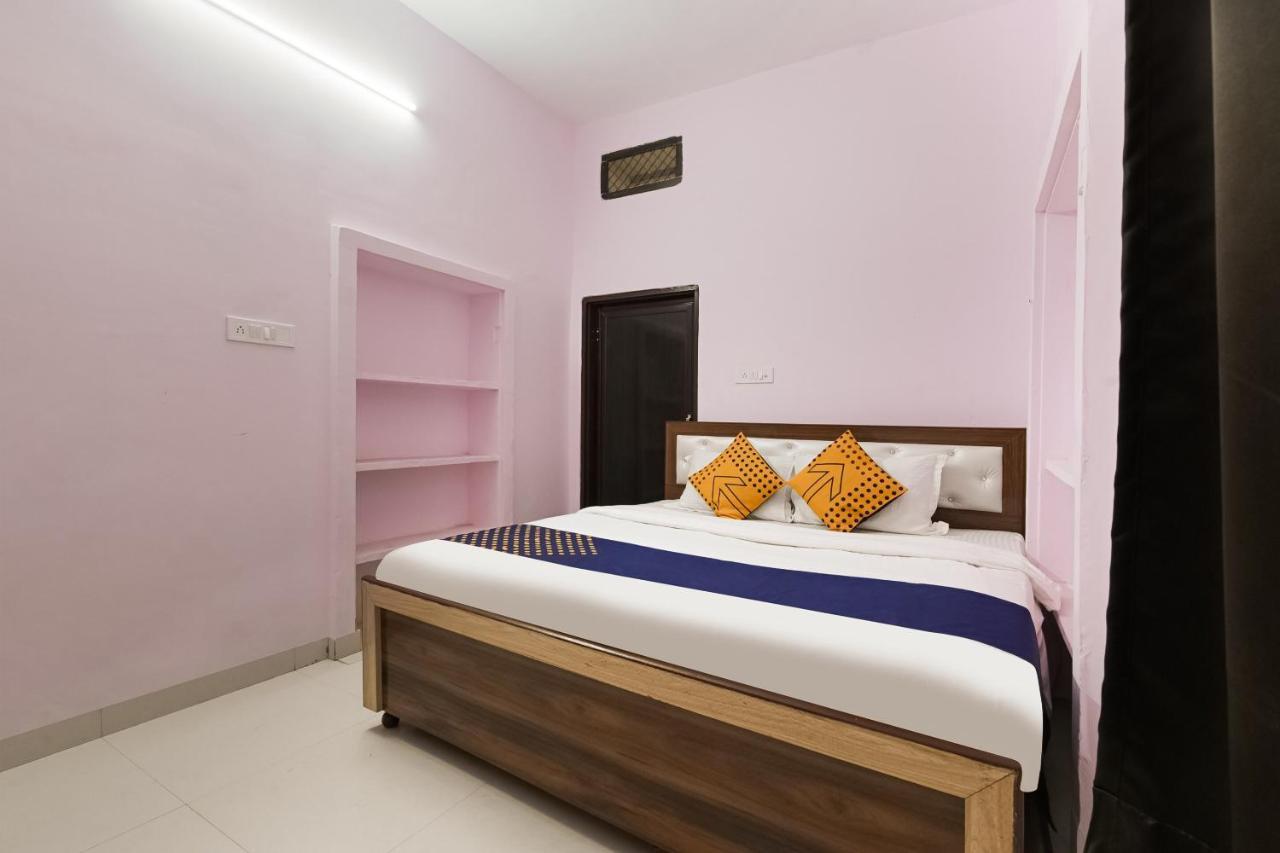 Spot On 76159 Siya Hotel Джайпур Екстериор снимка